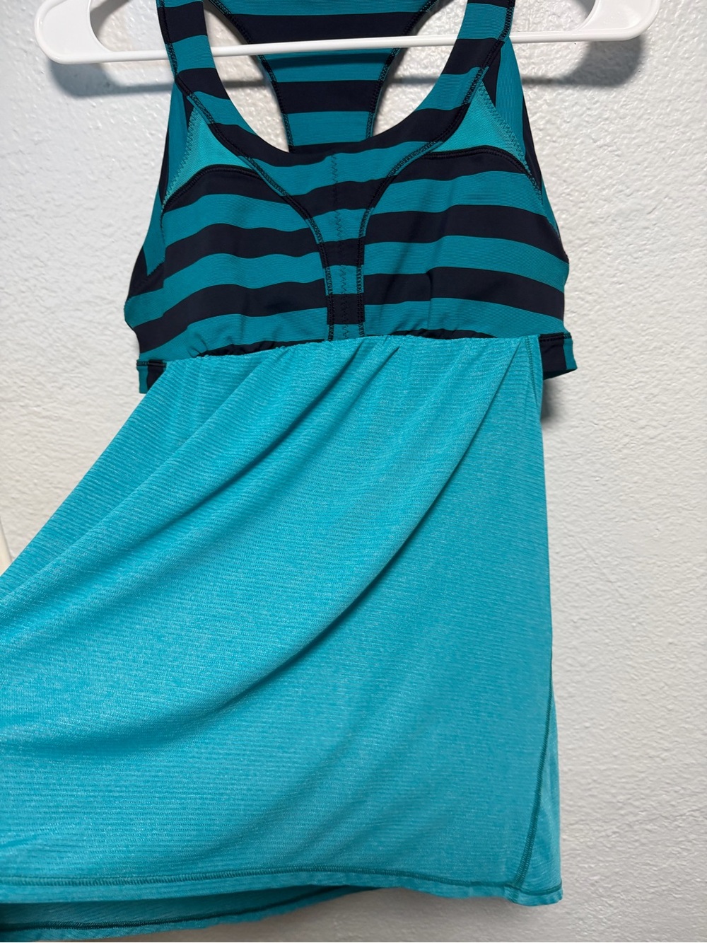 Lululemon Tank - Picture 2 of 5